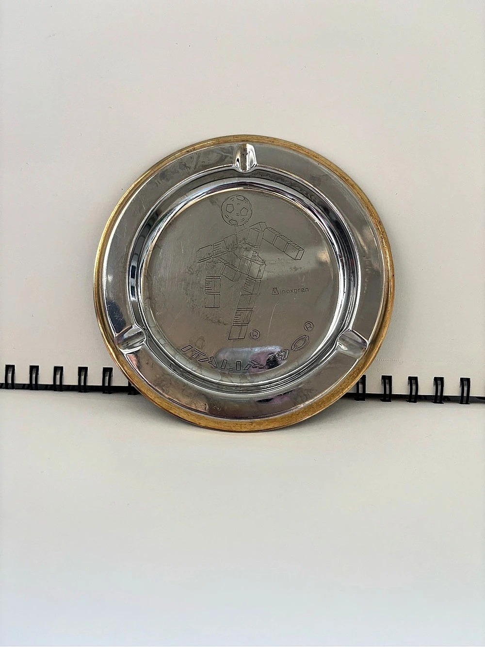 Inoxpran Italia '90 Ciao Mascot Ashtray Silver & Gold